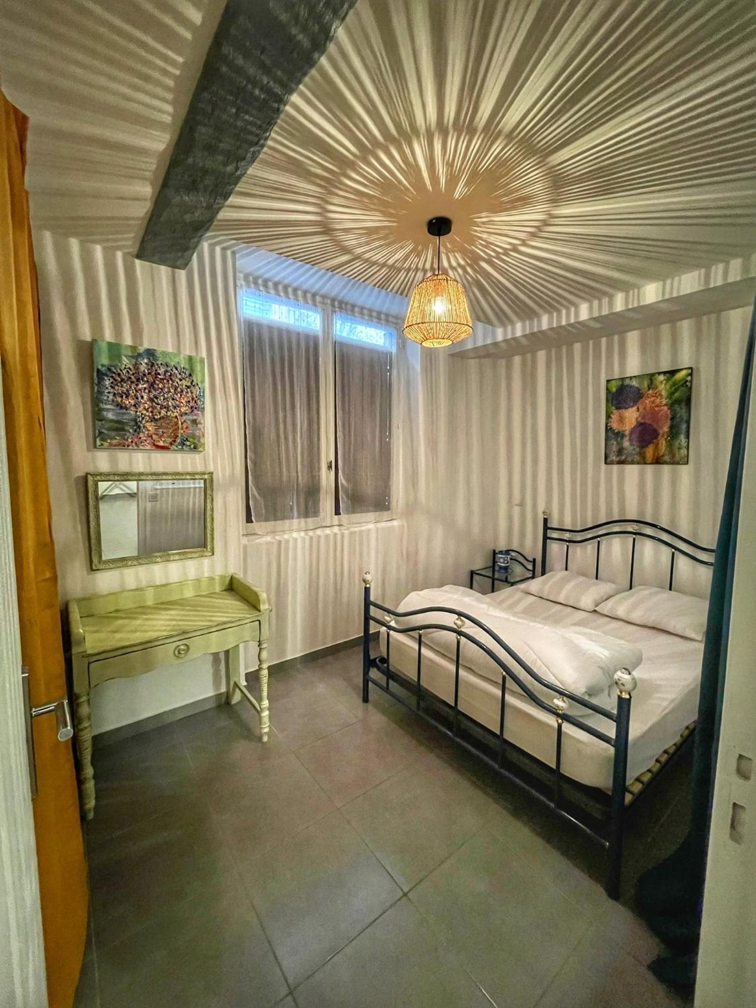 Appartamento La Galerie Du Peintre Saint-Laurent-de-la-Salanque Esterno foto